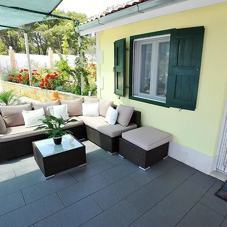 Villa Villa Charming